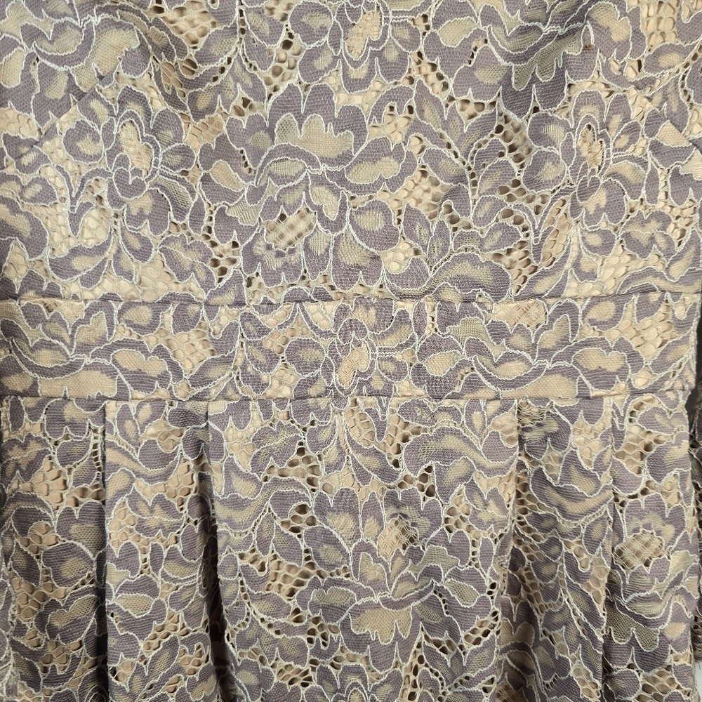 Eliza J Lace Fit And Flare Dress With Three-Quarter Bell Sleeves Size 8 Lined - Picture 8 of 16